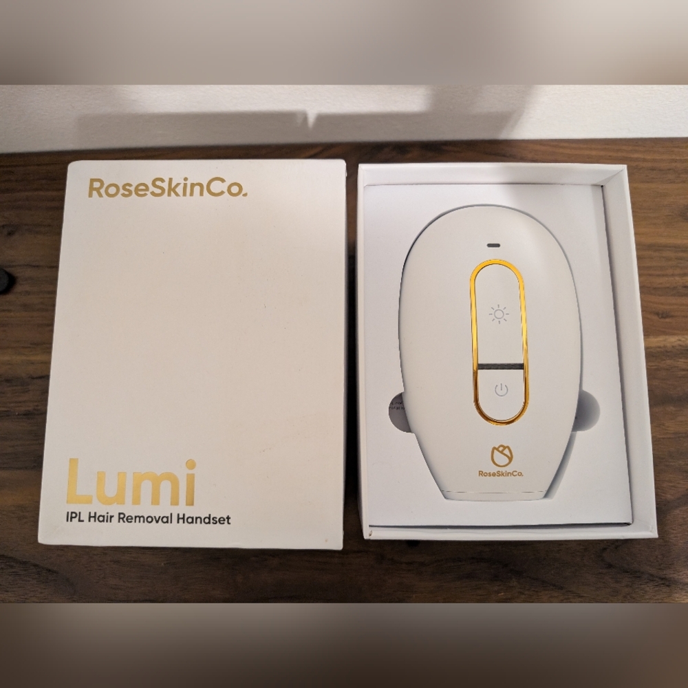 RoseSkinCo Lumi Hair Removal Handset - White and Gold